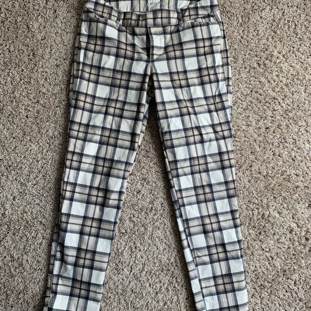 Old Navy Plaid Pixie Pants